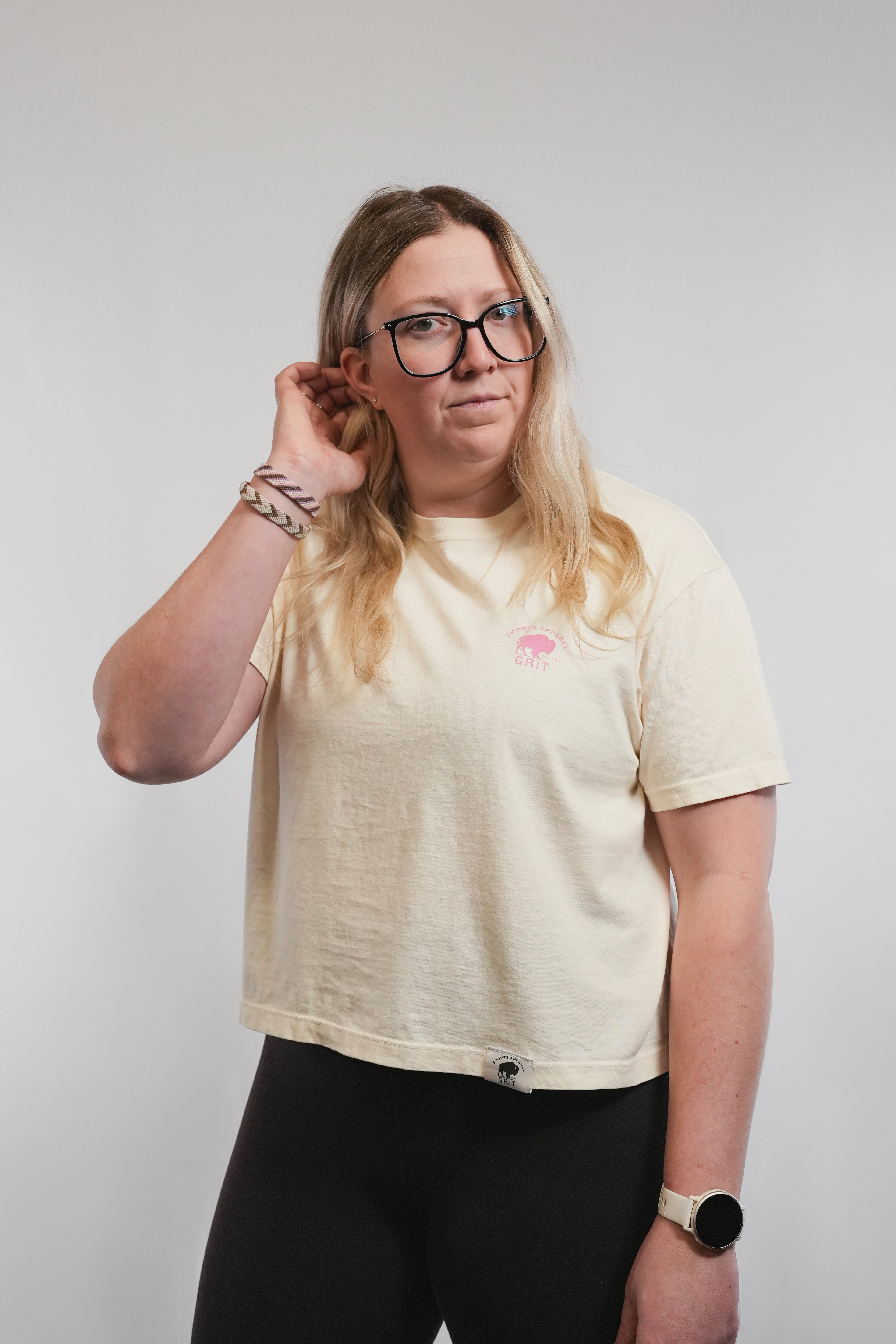 GRIT “Strong Moms Club” T-Shirt COURT